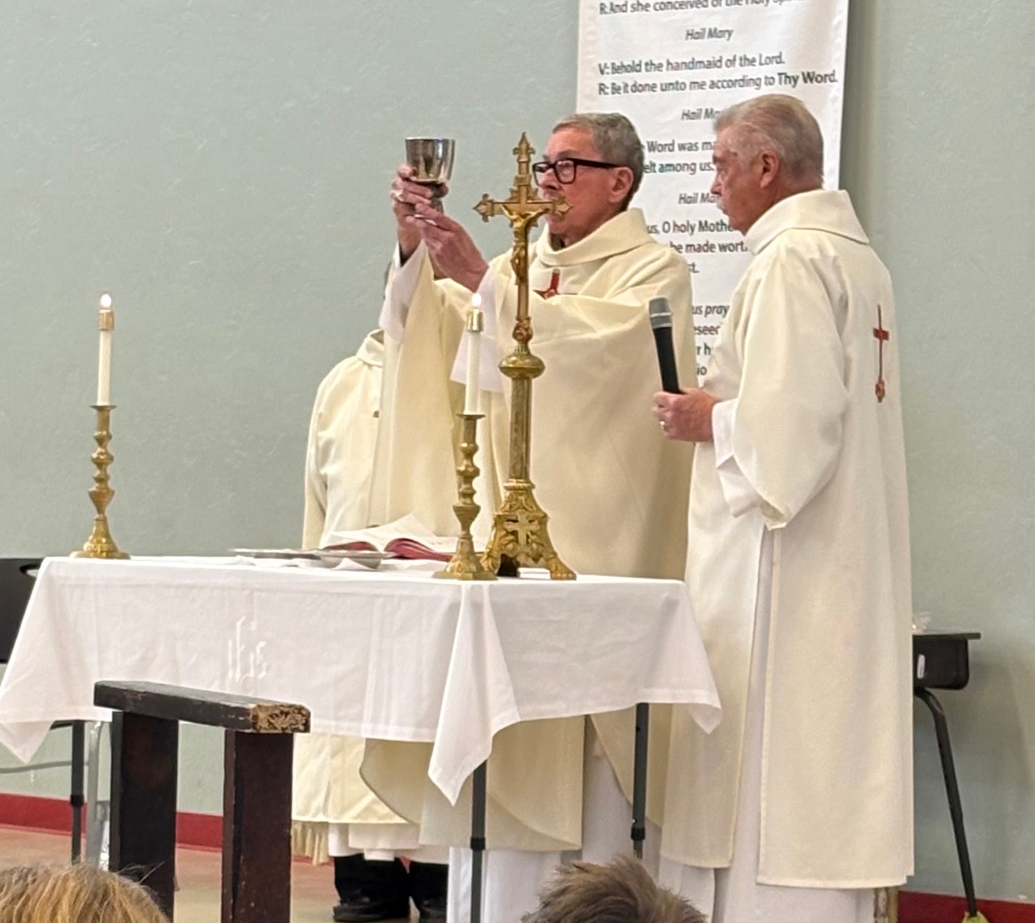 Bishop Berg celebrating Mass at Pope John Paul II Academy